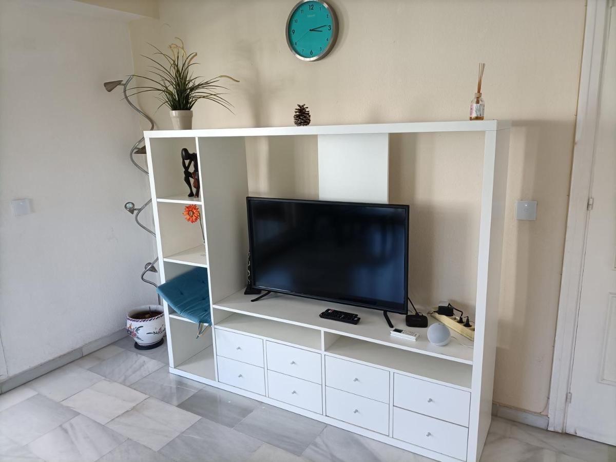 Suites Center Recinto Ferial Fuengirola Esterno foto