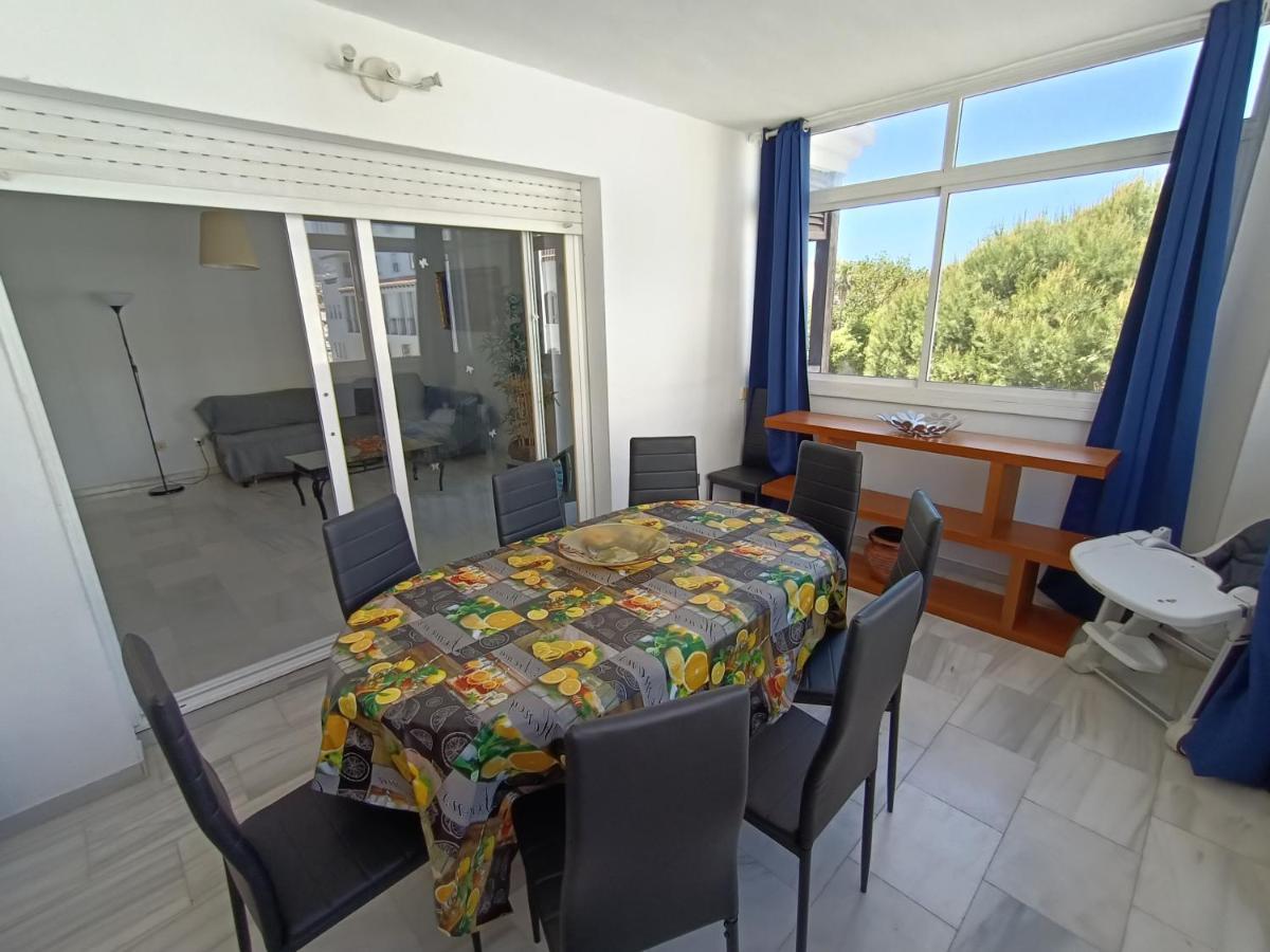 Suites Center Recinto Ferial Fuengirola Esterno foto