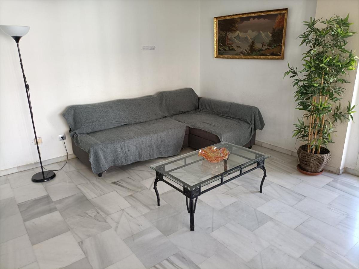Suites Center Recinto Ferial Fuengirola Esterno foto